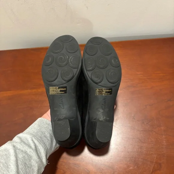 Clarks Women's Brigita Glory Suede Pumps in Black Size 7 - Picture 8 of 10